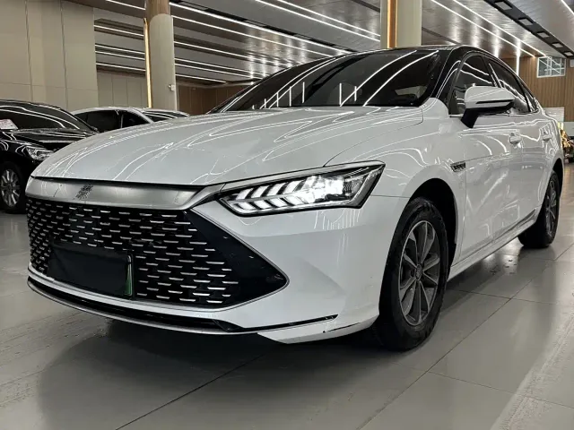 Фотография автомобиля — BYD Qin PLUS