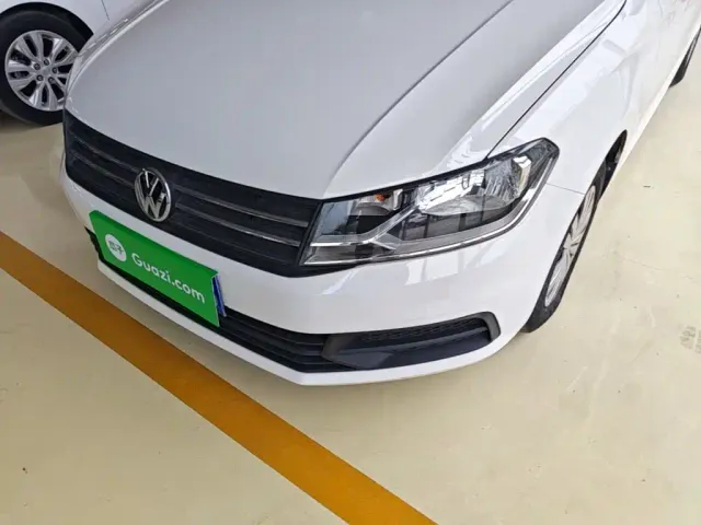 Volkswagen Santana — Фото автомобиля 23