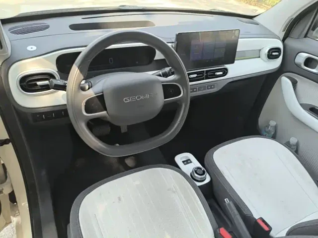 Geely Panda — Фото автомобиля 9