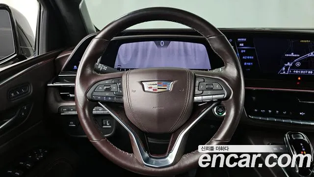 Cadillac Escalade Escalade 5 поколение — Фото автомобиля 13