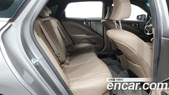 Kia K8 Noblesse — Фото автомобиля 11