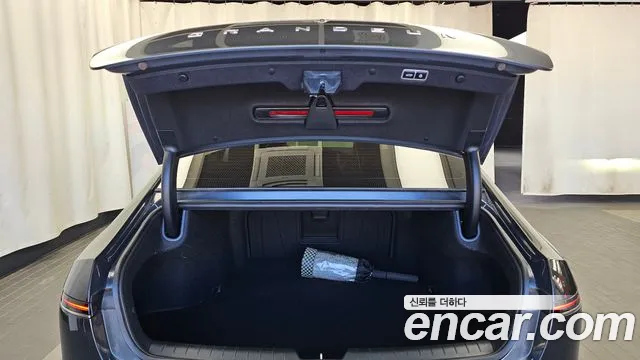 Hyundai Grandeur GN7 — Фото автомобиля 22