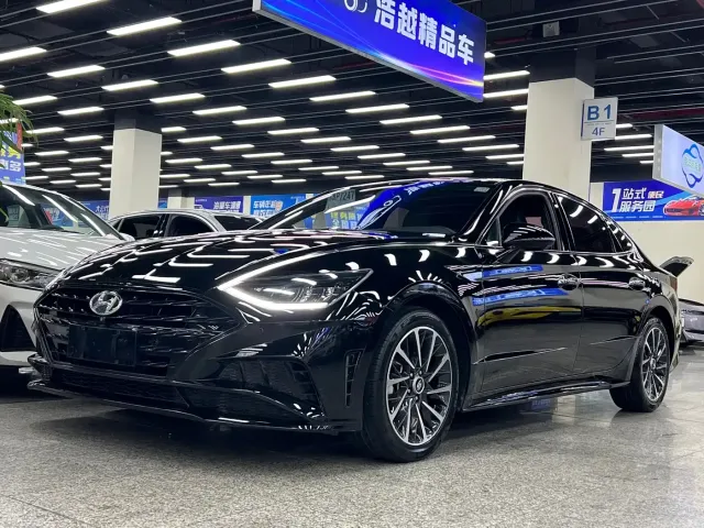 Фотография автомобиля — Hyundai Sonata