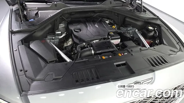 Genesis GV80 — Фото автомобиля 9