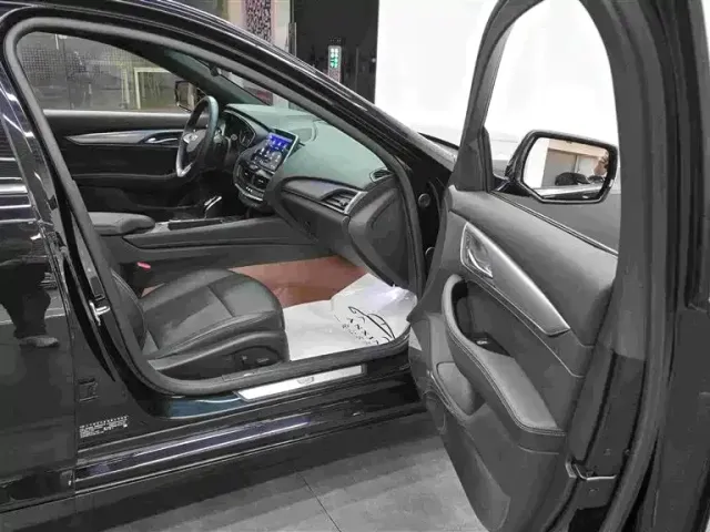 Cadillac Cadillac CT5 2022 28T Luxury (Standard) — Фото автомобиля 15