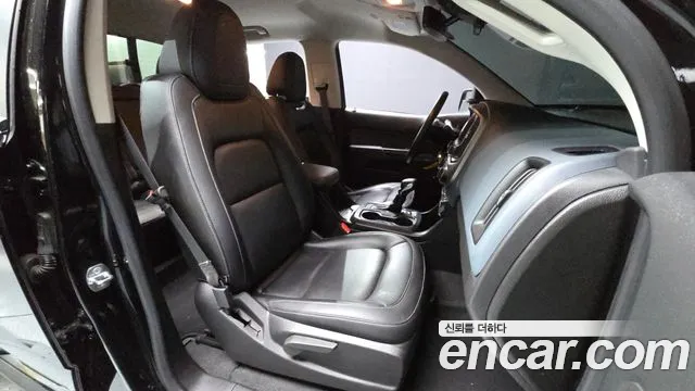 Chevrolet Colorado — Фото автомобиля 11