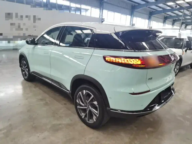Xpeng G3 — Фото автомобиля 4