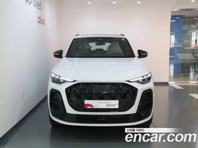 Audi Q5 45 TFSI quattro S Line — Фото автомобиля 3