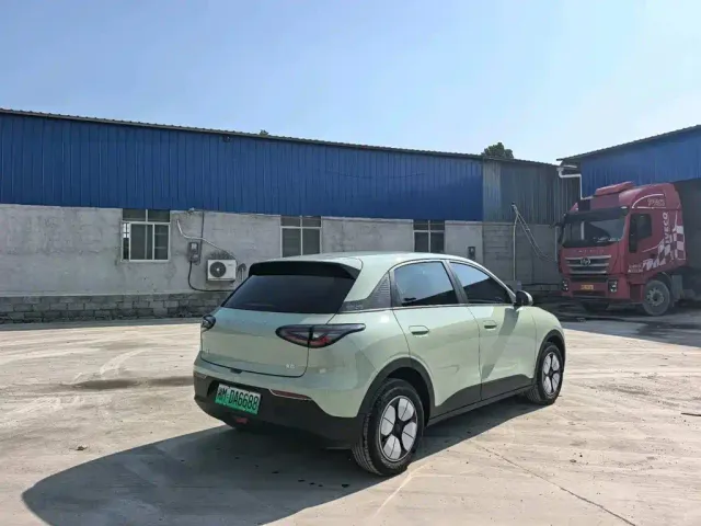 Geely Starry Wish — Фото автомобиля 4