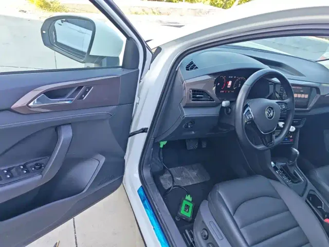 Volkswagen Tharu — Фото автомобиля 15