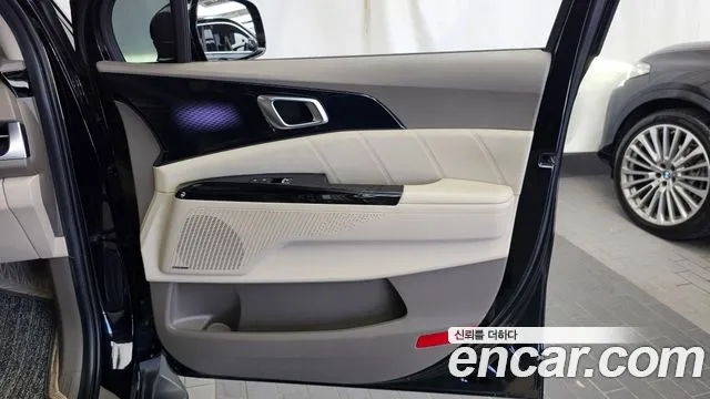 Kia Canival Carnival 4 поколение Бензин 7 мест Hi-Limousine — Фото автомобиля 5