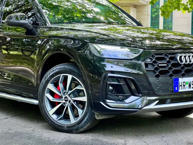 Audi Q5L — Фото автомобиля 6