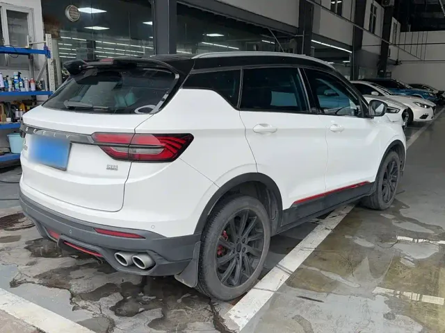 Geely Binyue — Фото автомобиля 5