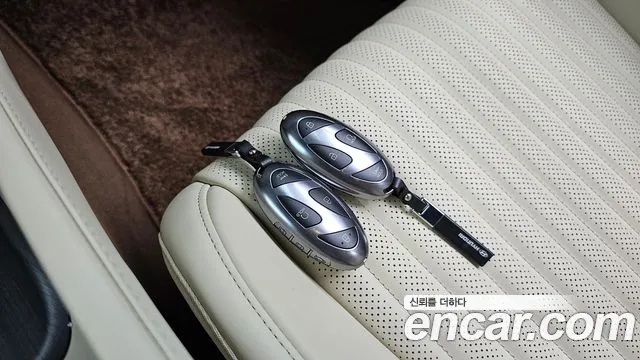Hyundai Grandeur GN7 — Фото автомобиля 16