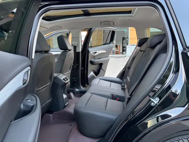 Buick Envision Plus — Фото автомобиля 13