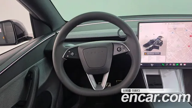 Tesla Model Y — Фото автомобиля 15