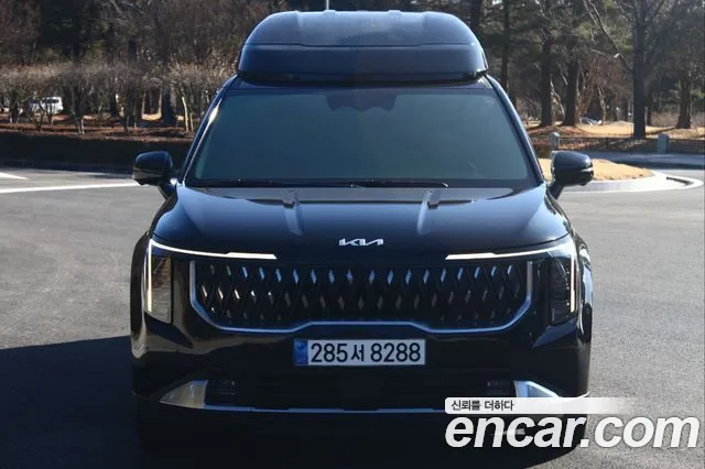 Kia Carnival 4th Gen — Фото автомобиля 3