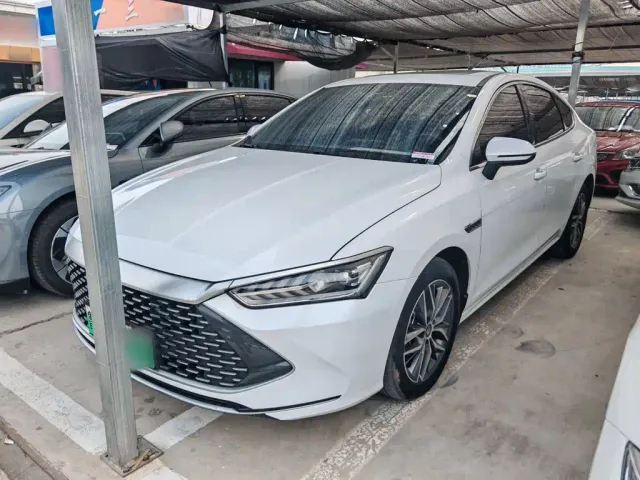 Фотография автомобиля — BYD Qin PLUS