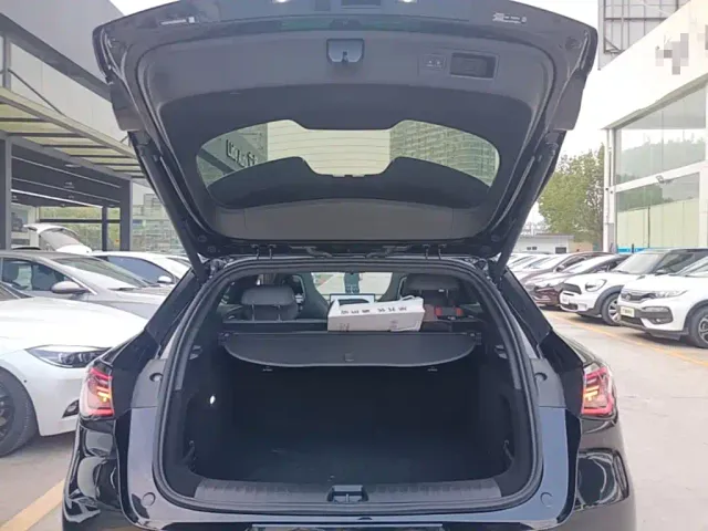 BYD Seal 06 GT — Фото автомобиля 18