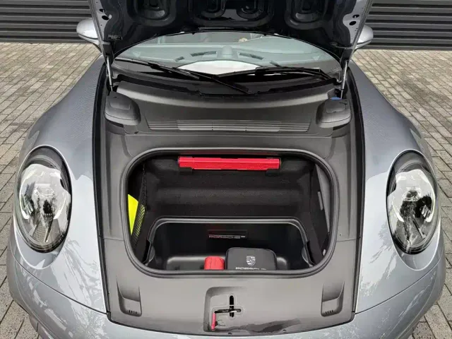 Porsche 911 — Фото автомобиля 10