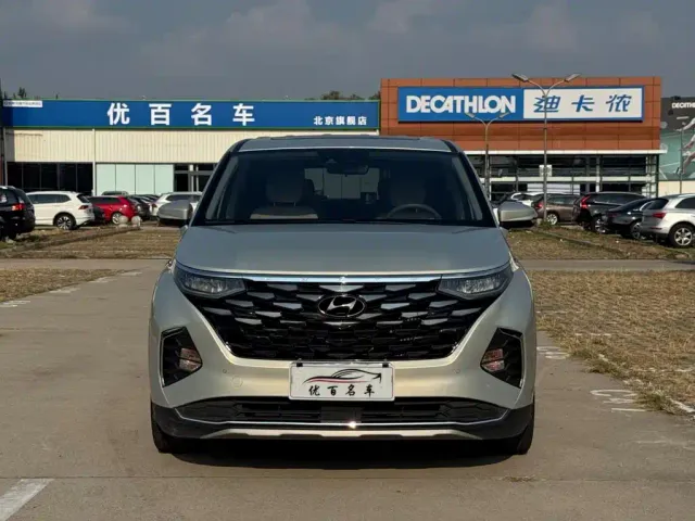 Hyundai Custo — Фото автомобиля 2