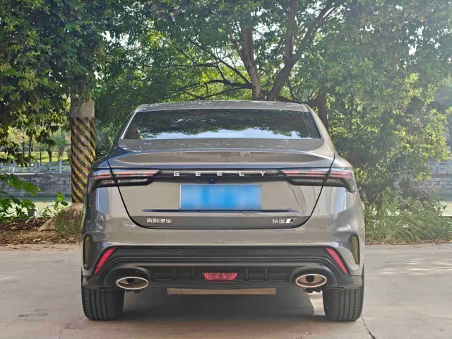 Geely Binrui — Фото автомобиля 4