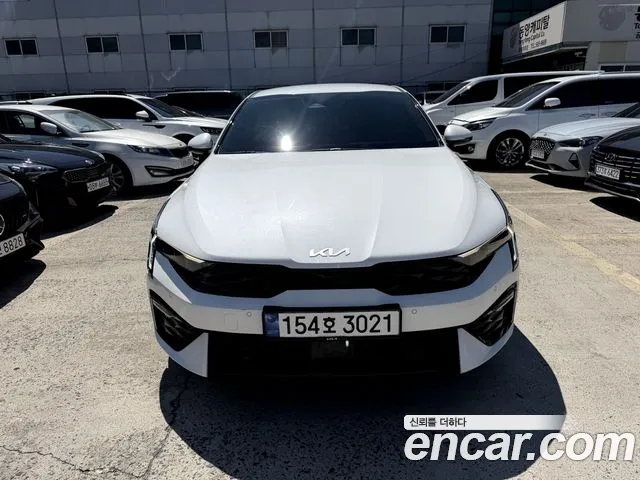 Kia K5 Новый K5 3 поколение 2.0 LPi(Для проката) — Фото автомобиля 2