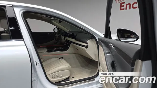 Genesis G80 RG3 — Фото автомобиля 16