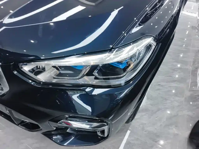 BMW X5 — Фото автомобиля 17