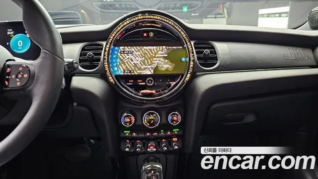 Mini Cooper — Фото автомобиля 20