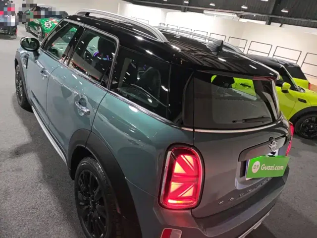 MINI Countryman — Фото автомобиля 4