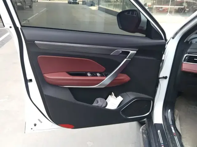 Geely Boyue 2022 Boyue X 1.8TD DCT Smart Style — Фото автомобиля 7