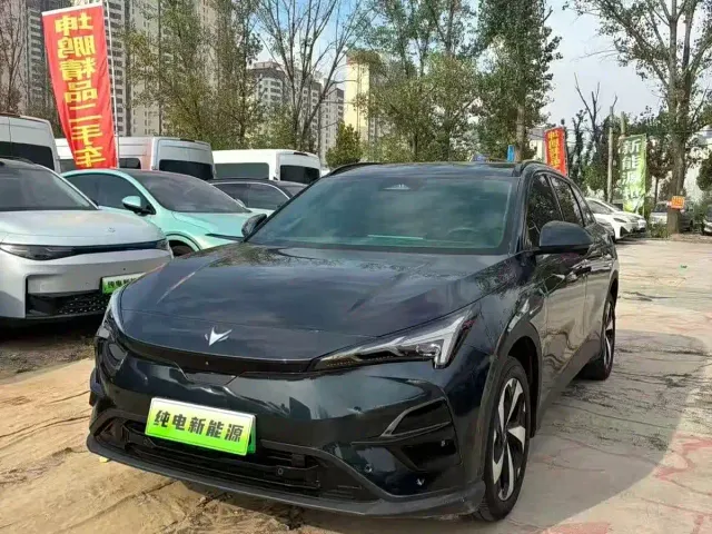 Arcfox Alpha T5 — Фото автомобиля 3
