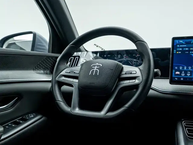 BYD Song Pro — Фото автомобиля 16