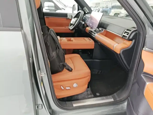 BYD FangChengBao Titanium 7 — Фото автомобиля 24