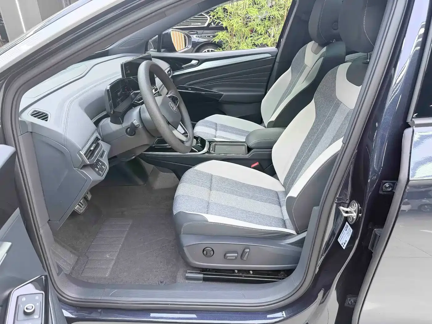 Volkswagen ID.4 CROZZ 2024 Pure Limited Edition — Фото автомобиля 14