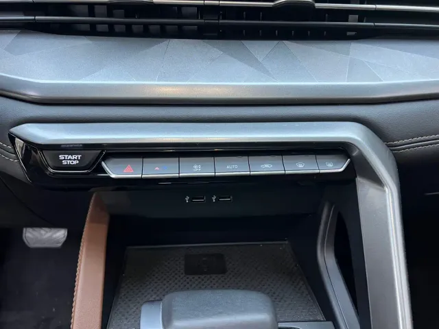 Geely Vision X6 — Фото автомобиля 11