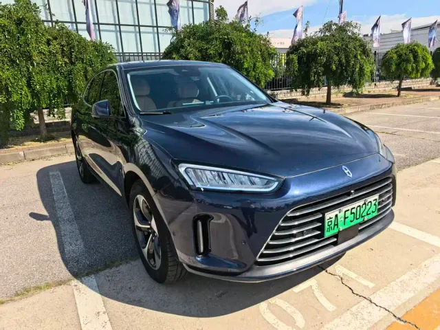 Aito M5 — Фото автомобиля 3