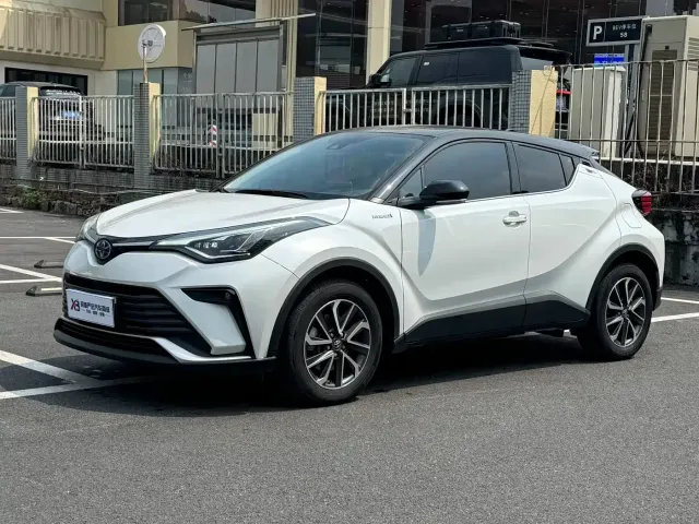 Фотография автомобиля — Toyota IZOA
