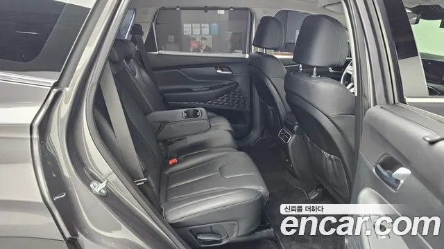 Hyundai Santafe Новый Santa Fe — Фото автомобиля 12