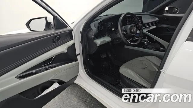 Hyundai AVANTE Новый Avante (CN7) — Фото автомобиля 11