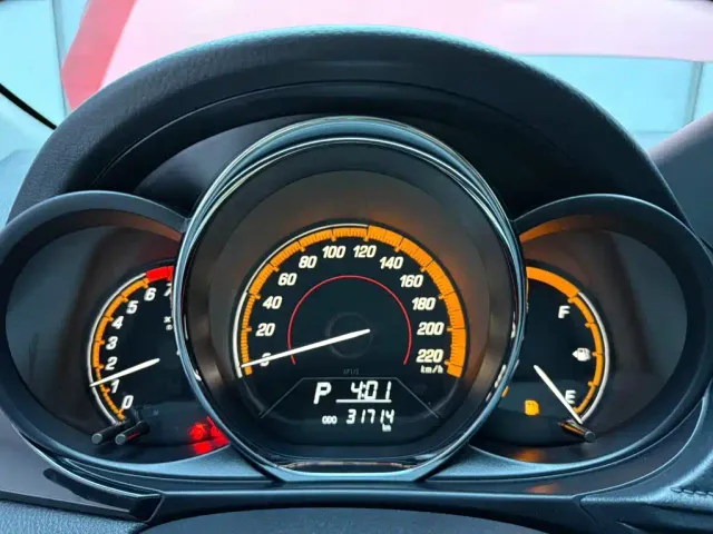 Toyota YARiS L Zhi Xuan — Фото автомобиля 10