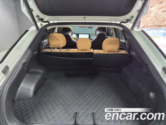 Kia EV6 — Фото автомобиля 14