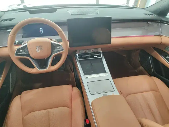 BYD Han L — Фото автомобиля 5
