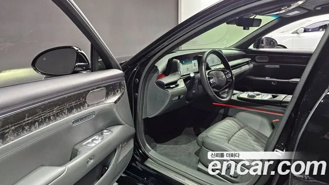 Genesis G90 Бензин 3.5 турбо AWD — Фото автомобиля 11