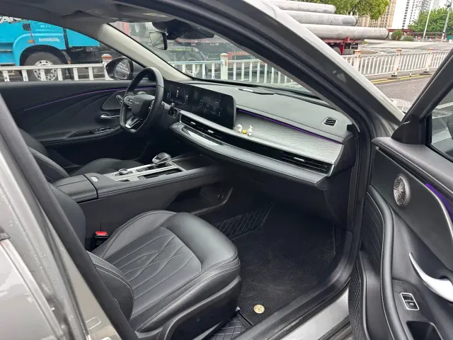 Chery Arrizo 8 2023 1.6T DCT Comfort — Фото автомобиля 12