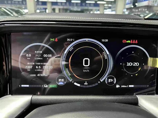 GAC Trumpchi GS8 — Фото автомобиля 10
