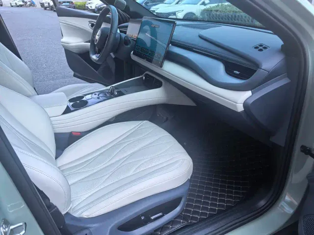 BYD Seal 06 GT — Фото автомобиля 6