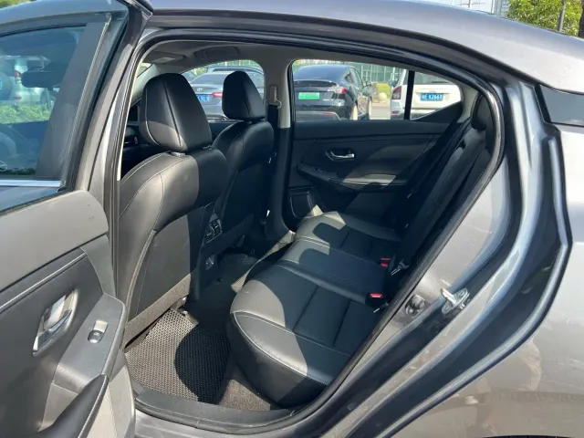 Nissan Sylphy — Фото автомобиля 11
