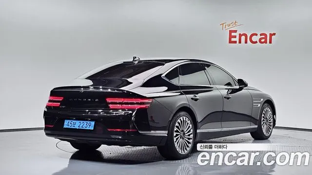 Genesis G80 Electrified G80 (RG3) — Фото автомобиля 2